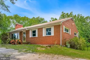 2630 Plum Point Rd, Huntingtown, MD 20639 - Photo 2