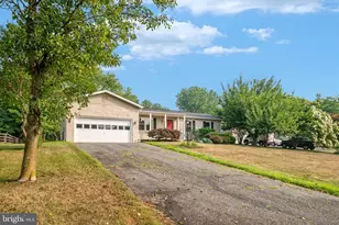 2110 Clearview Dr, Owings, MD 20736 - Photo 4