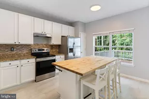 8212 Silverton Ct, Chesapeake Beach, MD 20732 - Photo 10