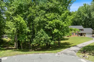 3830 Carson Ct, Huntingtown, MD 20639 - Photo 2