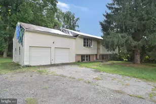 9943 Boyds Turn Rd, Owings, MD 20736 - Photo 1