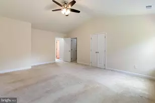 555 English Oak Ln, Prince Frederick, MD 20678 - Photo 8