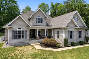 1810 Squaw Valley Ln, Prince Frederick, MD 20678 - Photo 4