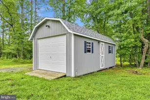 214 Oakland Hall Rd, Prince Frederick, MD 20678 - Photo 44