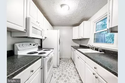 811 Calvert Towne Drive, Prince Frederick, MD 20678 - Photo 12