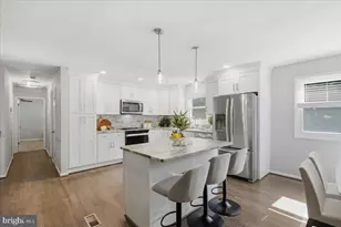 8827 Lafayette Dr, Owings, MD 20736 - Photo 16