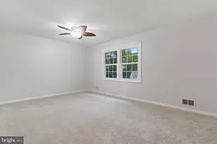 8819 Lafayette Dr, Owings, MD 20736 - Photo 12