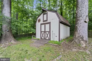 8819 Lafayette Dr, Owings, MD 20736 - Photo 38