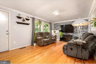 19 Robshire Manor Road, Huntingtown, MD 20639 - Photo 4