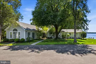 6110 Sheridan Point Rd, Prince Frederick, MD 20678 - Photo 16