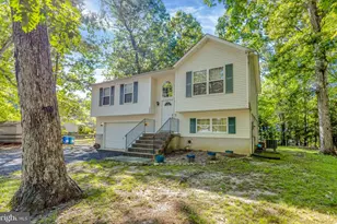 12509 Catalina Dr, Lusby, MD 20657 - Photo 2