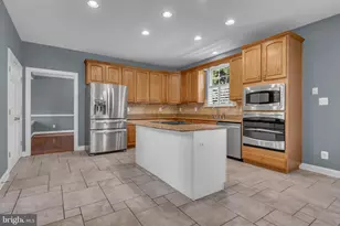 3355 Lancer Ct, Dunkirk, MD 20754 - Photo 10