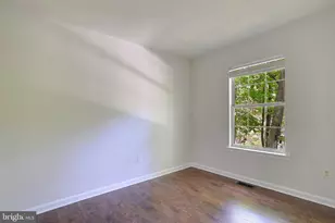 949 San Joaquin Ln, Lusby, MD 20657 - Photo 22