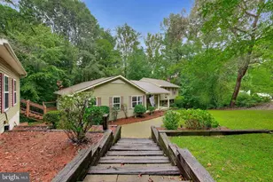 8830 Rymer Way, Owings, MD 20736 - Photo 4