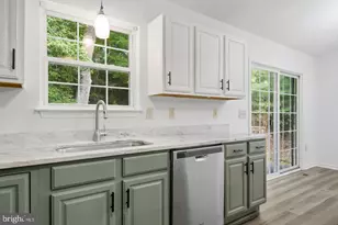 11516 Deadwood Dr, Lusby, MD 20657 - Photo 18