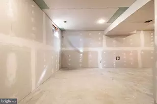 8812 Regent Ct, White Plains, MD 20695 - Photo 34