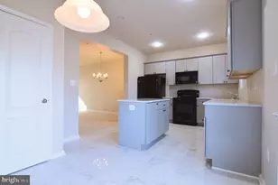 11696 Palm Desert Pl, Waldorf, MD 20602 - Photo 10