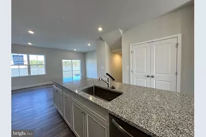 10715 Millport St, White Plains, MD 20695 - Photo 14