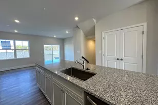 10715 Millport St, White Plains, MD 20695 - Photo 14