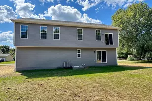 9420 Fendall Ln, Newburg, MD 20664 - Photo 8