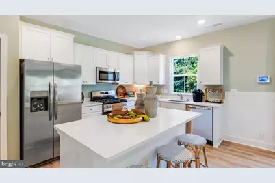 5397 Newport Circle, White Plains, MD 20695 - Photo 4