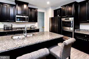 12257 Revolution Ct, Waldorf, MD 20602 - Photo 2