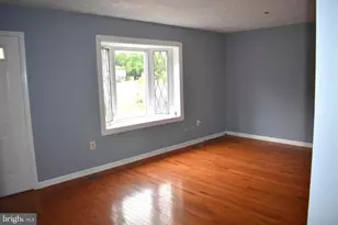 12288 Wendy Ln, Waldorf, MD 20601 - Photo 6