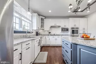 9193 Crescent Ln, La Plata, MD 20646 - Photo 6