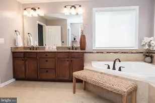 9800 Leighland Ct, Waldorf, MD 20603 - Photo 40