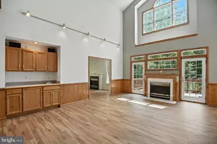 7129 Langley Ct, Hughesville, MD 20637 - Photo 8