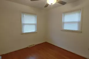 7010 Evergreen Dr, Waldorf, MD 20601 - Photo 16