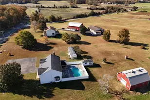 7951 Olivers Shop Rd, La Plata, MD 20646 - Photo 32