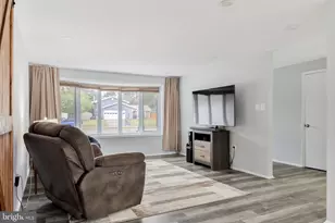 2419 Pinefield Rd, Waldorf, MD 20601 - Photo 4