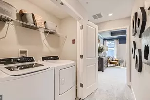 10572 Roundstone Ln Ln, White Plains, MD 20695 - Photo 16