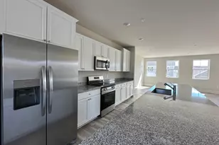 10683 Millport St, White Plains, MD 20695 - Photo 6