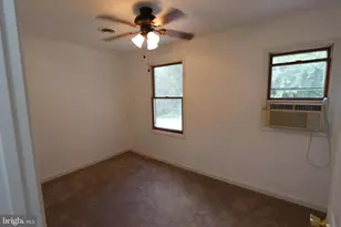 9540 Greenfield Rd, La Plata, MD 20646 - Photo 12