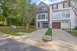 2865 Waters Edge Ct, Bryans Road, MD 20616 - Photo 2