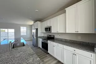 10699 Millport St, White Plains, MD 20695 - Photo 16