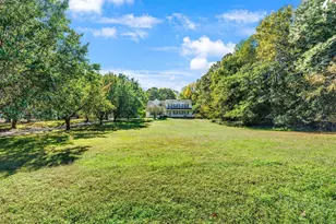 17259 Creekside Dr, Brandywine, MD 20613 - Photo 2