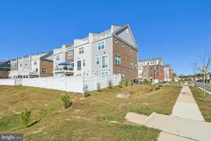 11720 Emily Dickinson Pl, White Plains, MD 20695 - Photo 72