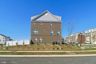 11720 Emily Dickinson Pl, White Plains, MD 20695 - Photo 48