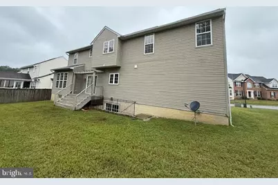 202 Williamsburg Circle, La Plata, MD 20646 - Photo 4