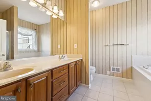 136 Hawthorne Greene Cir, La Plata, MD 20646 - Photo 22