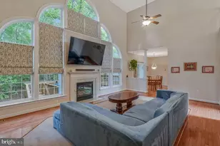 8285 Hudson Dr, La Plata, MD 20646 - Photo 12