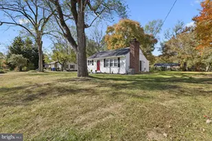 12816 Thompson Dr, Waldorf, MD 20602 - Photo 4