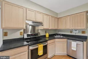 3017 Bramblewood Ct, Waldorf, MD 20603 - Photo 10