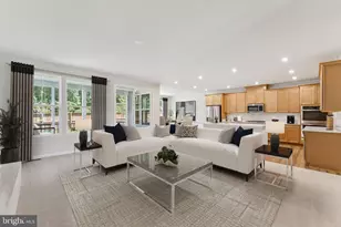 10403 Halmstad Dr, Waldorf, MD 20603 - Photo 2