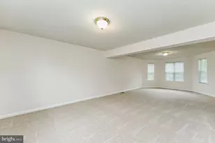 2263 Rolling Meadows St, Waldorf, MD 20601 - Photo 8