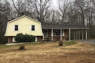 6230 Cracklingtown Rd, Hughesville, MD 20637 - Photo 2