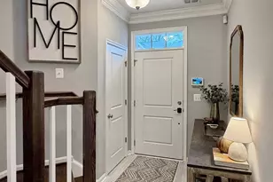 379 Buckeye Cir, La Plata, MD 20646 - Photo 2